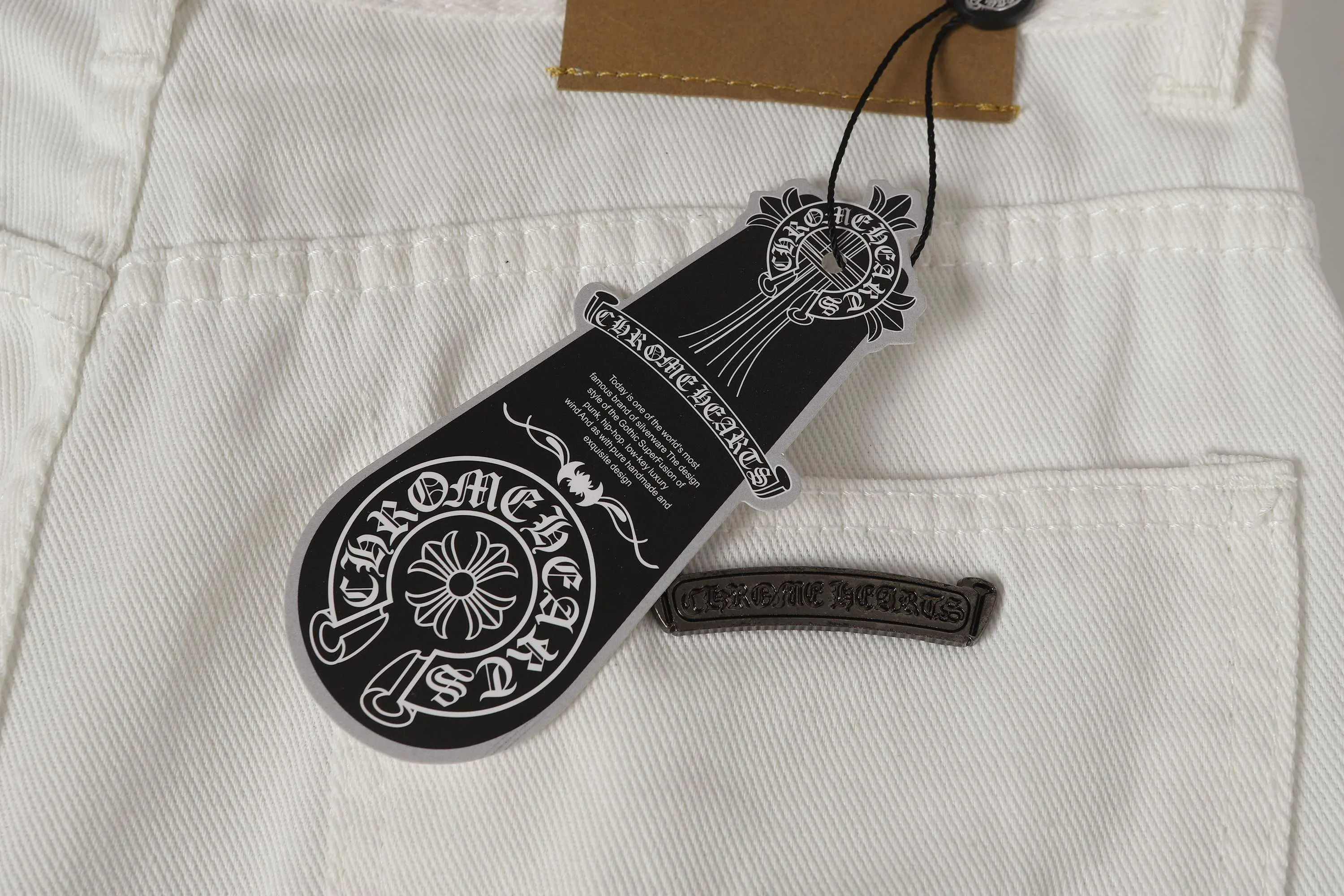 P270 Chrome Hearts/Chrome Hearts 25ss Classic White Cow Series Colored Leather Cross Washed Color Cloth Uniform Denim Trousers for Men and Women Color: Picture Color Code Number: 28-36